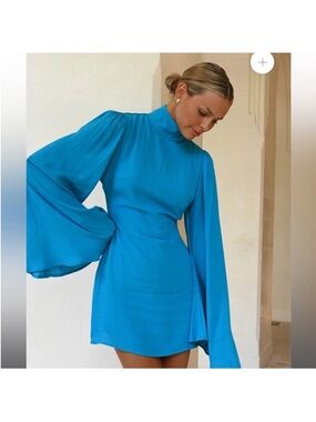 NWT yllw Yellow The Label Raya Bell Sleeve Mock Neck Mini Dress Large